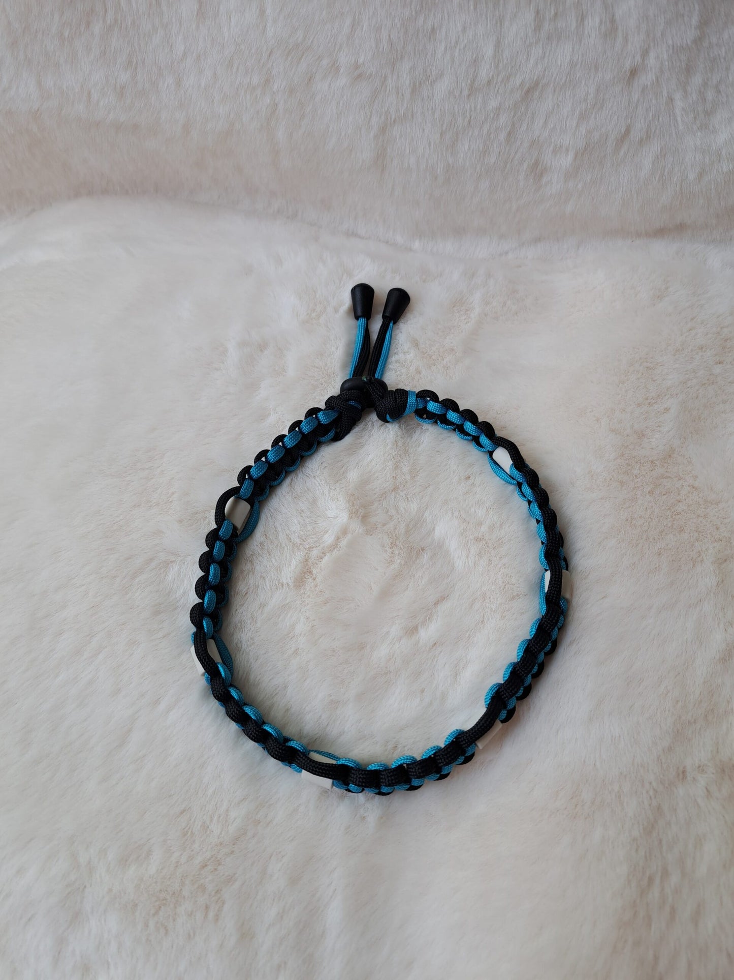 Anti teken en vlooien band 43-51 cm, extra productfoto 2 - Happy Dogs Style