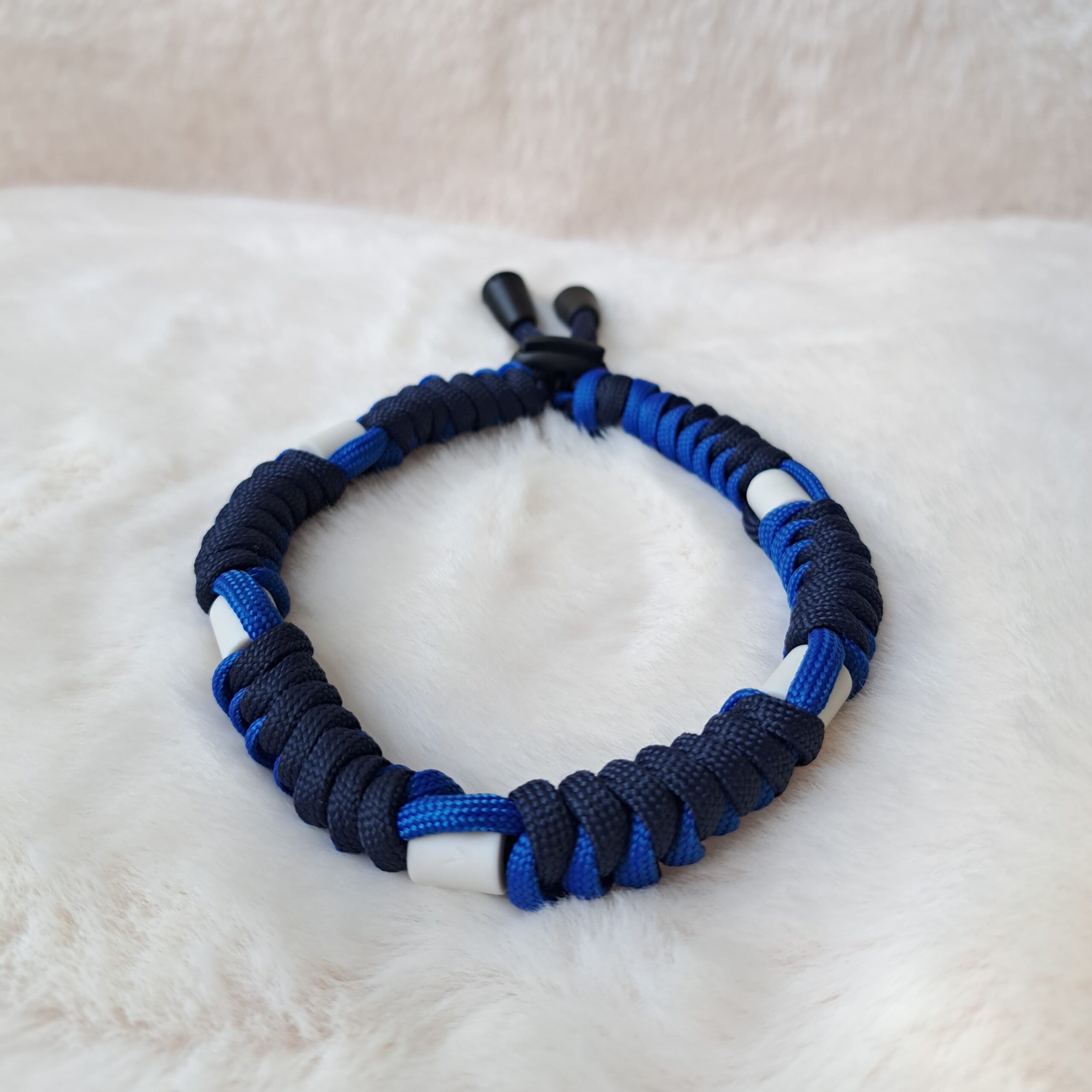 Anti teken en vlooien band 28-34 cm